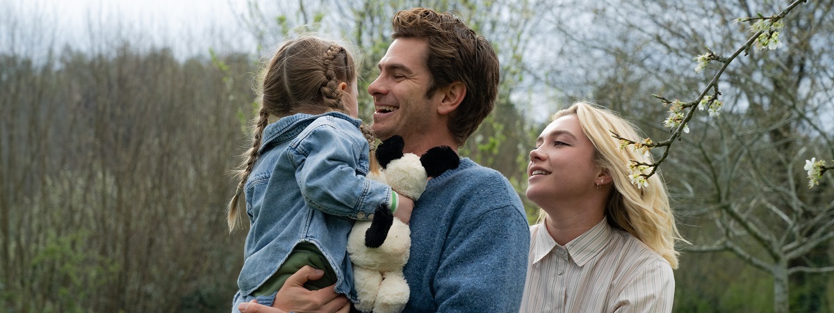 Andrew Garfield and Florence Pugh in We Live In Time