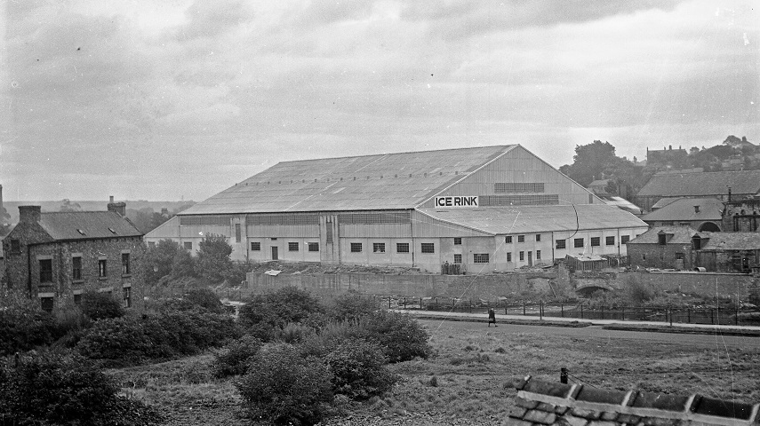A black and white image of Durham Ice Rink from 1947.