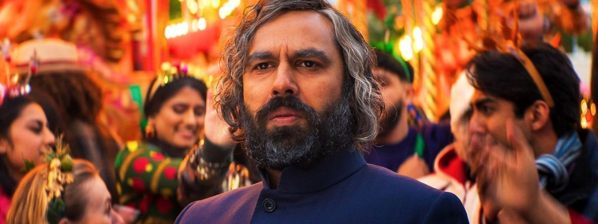 Kunal Nayyar in Christmas Karma