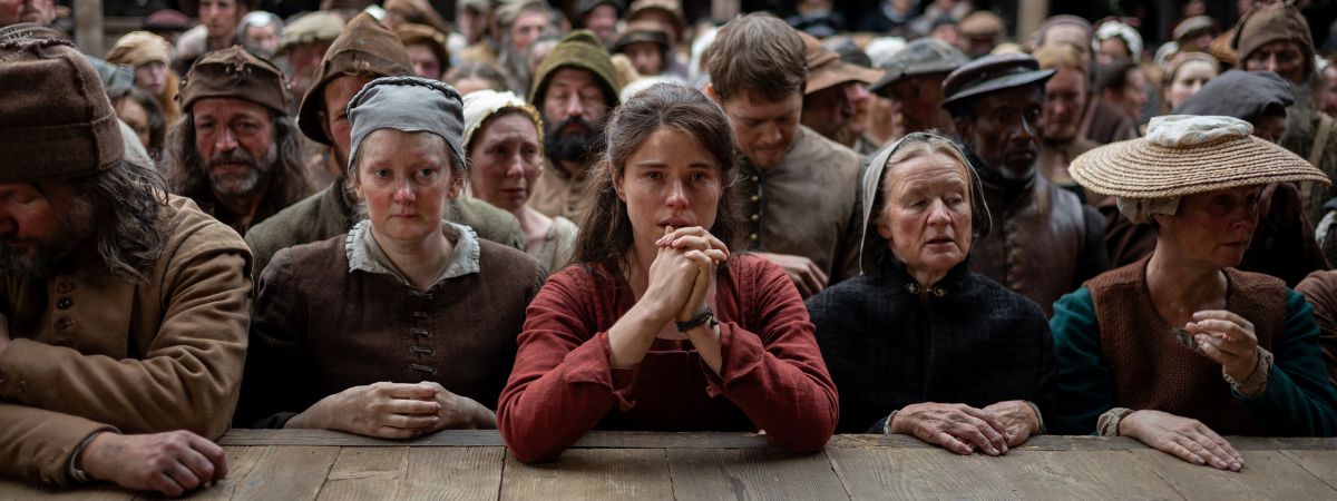 Jessie Buckley in Hamnet.