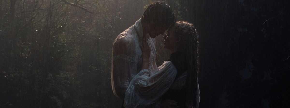 Jacob Elordi and Margot Robbie in Wuthering Heights 