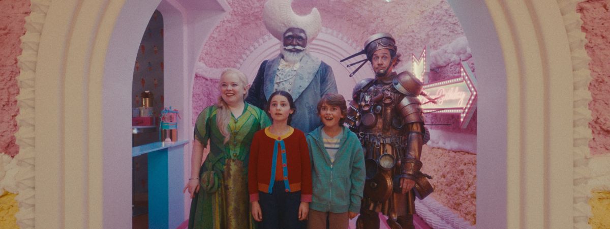 Nicola Coughlan, Nonso Anozie, Billie Gadsdon, Phoenix Laroche and Dustin Demri-Burns in a production still from The Magic Faraway Tree.