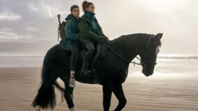 Maisie Williams and Roman Griffin Davis in 500 Miles