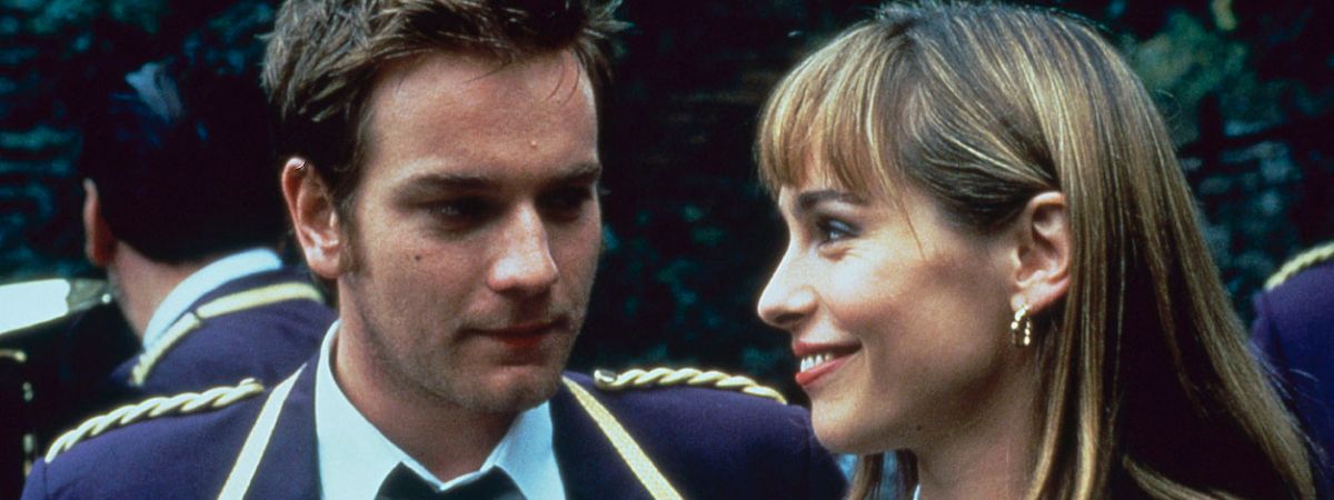 Ewan McGregor and Tara Fitzgerald in Brassed Off